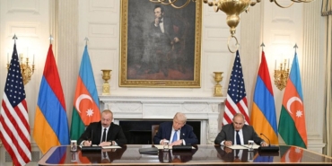 Azerbaycan ve Ermenistan, barış anlaşmasını parafladı1